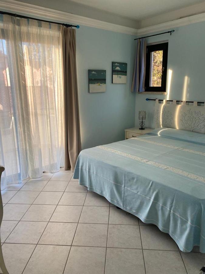 B&B Le Farfalle Palau Εξωτερικό φωτογραφία