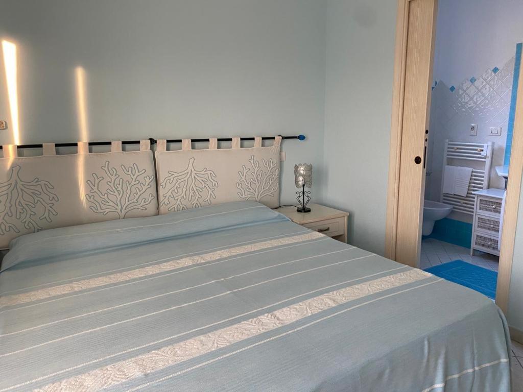 B&B Le Farfalle Palau Εξωτερικό φωτογραφία