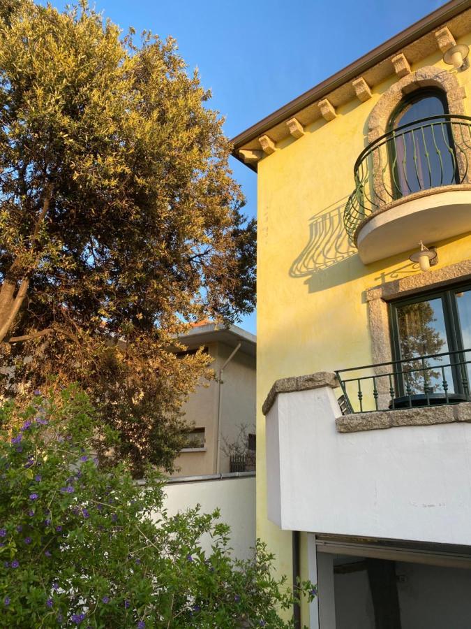 B&B Le Farfalle Palau Εξωτερικό φωτογραφία